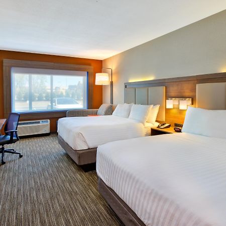 Holiday Inn Express & Suites New Castle By Ihg Buitenkant foto