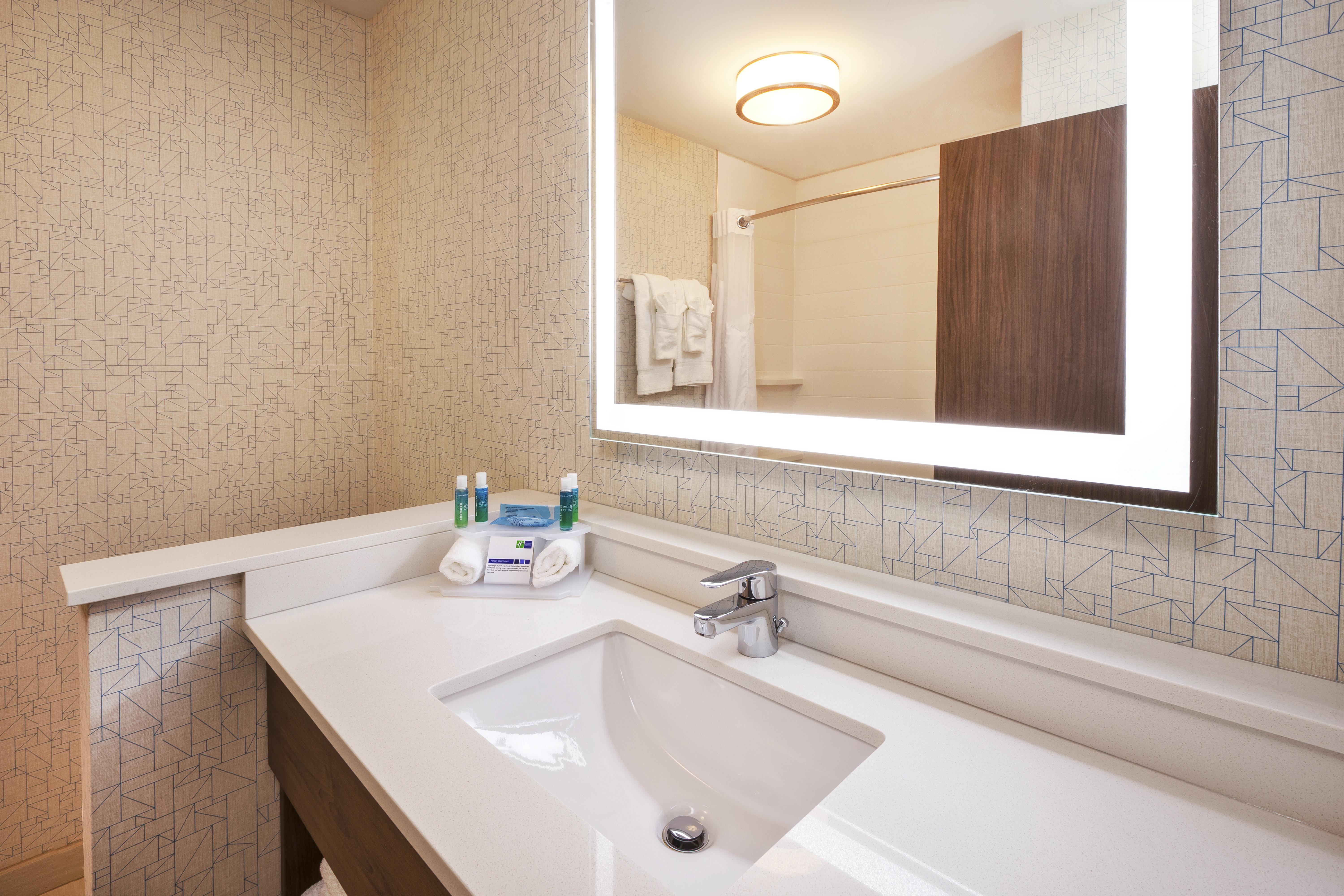 Holiday Inn Express & Suites New Castle By Ihg Buitenkant foto
