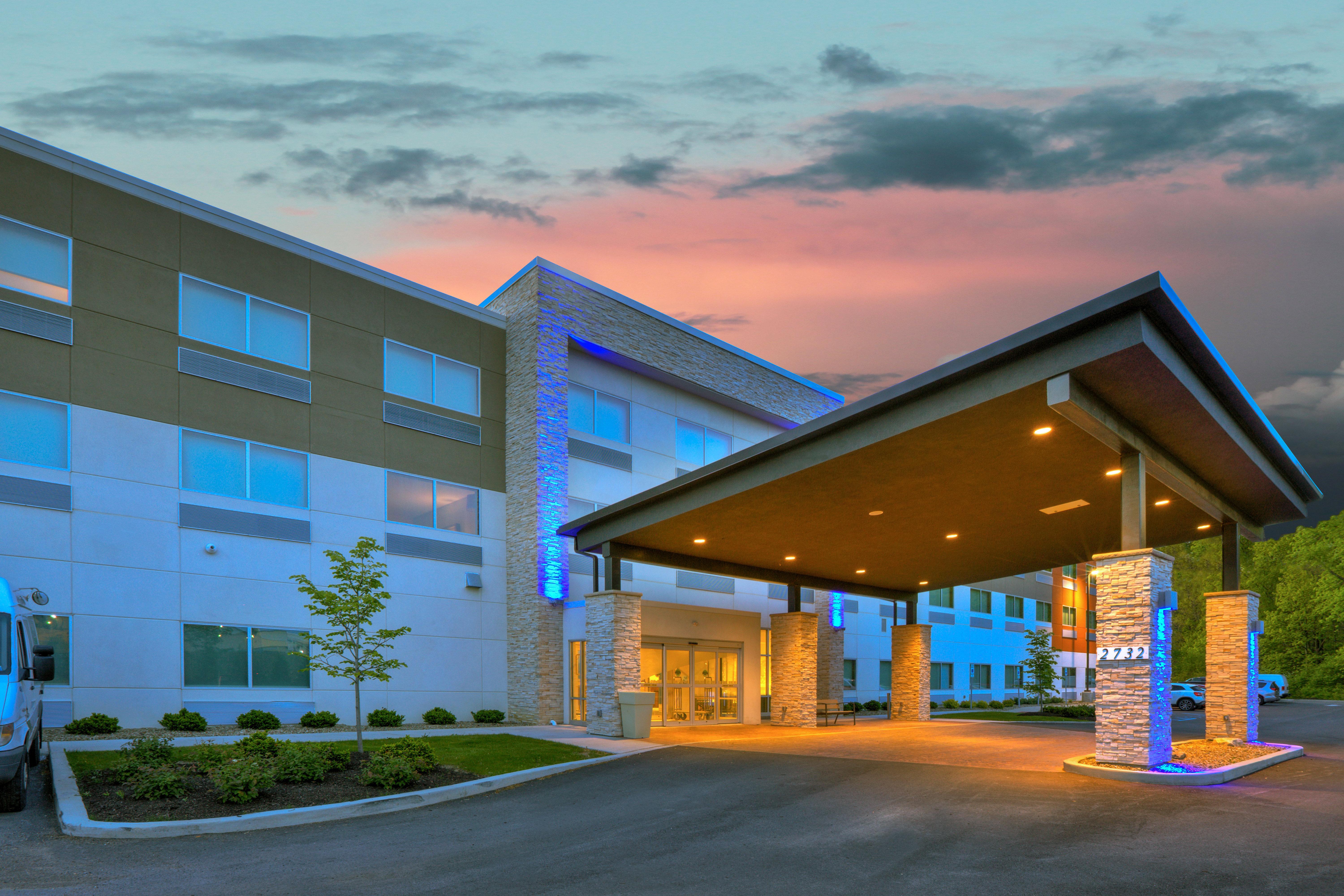 Holiday Inn Express & Suites New Castle By Ihg Buitenkant foto