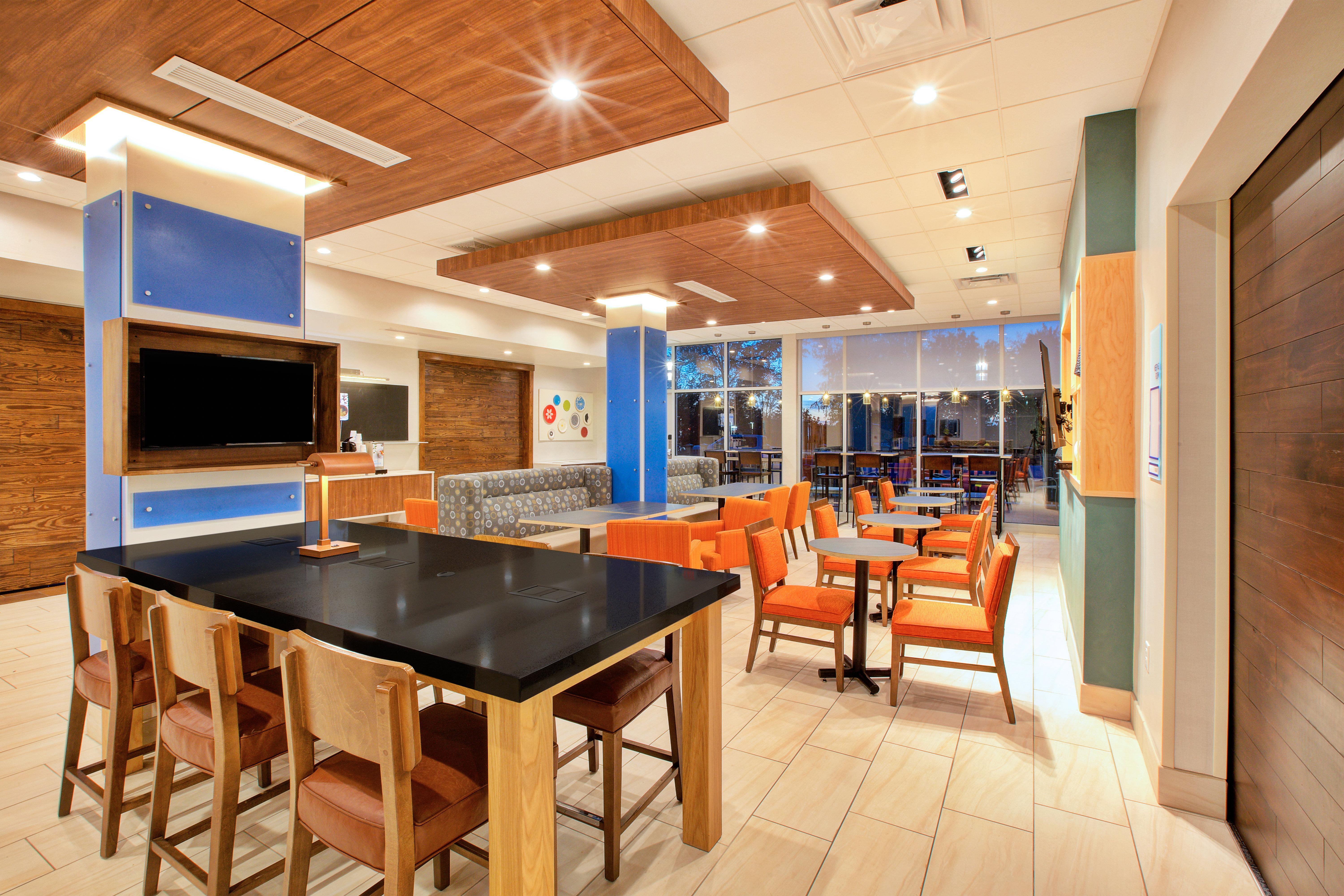 Holiday Inn Express & Suites New Castle By Ihg Buitenkant foto